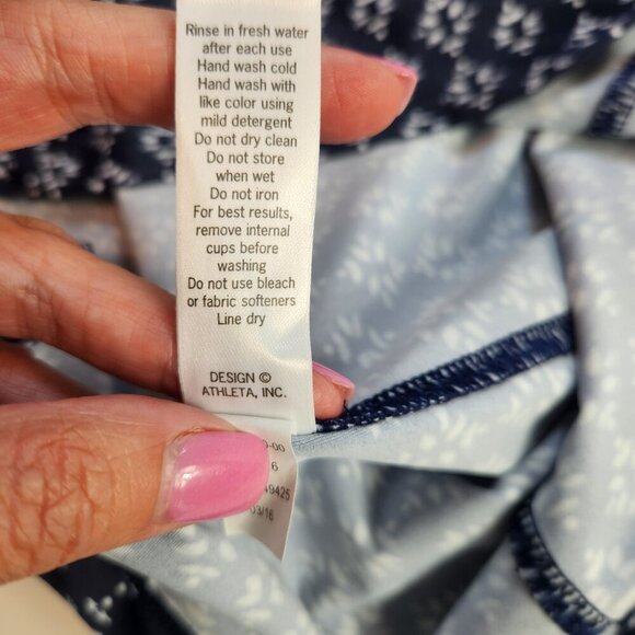 Athleta Taza Kaimana Tankini TOP Size 38D/DD Swim - Picture 6 of 11